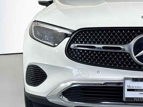 Certified 2025 Mercedes-Benz GLC 300 4MATIC image 15