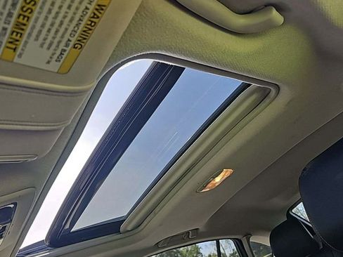 Used 2016 Subaru Crosstrek 2.0i Limited image 14