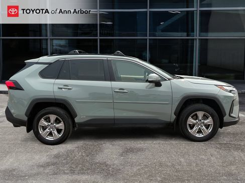 Used 2023 Toyota RAV4 XLE w/ XLE Grade Weather Package AWD/4WD image 12