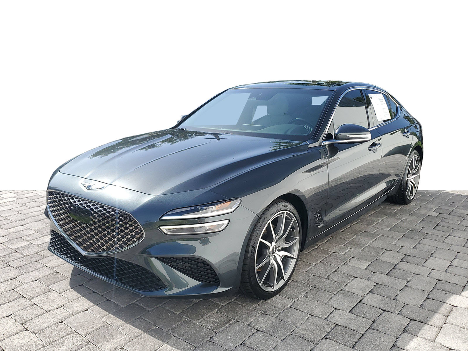 Used 2022 Genesis G70 2.0T w/ Prestige Package RWD image 3