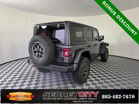 New 2025 Jeep Wrangler Unlimited Rubicon w/ Steel Bumper Group image 7