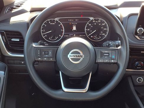 Used 2021 Nissan Rogue SV FWD image 21