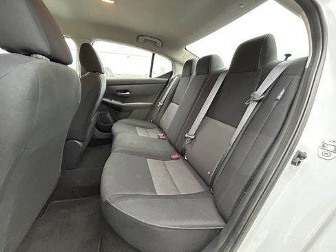 Used 2023 Nissan Sentra SV image 14