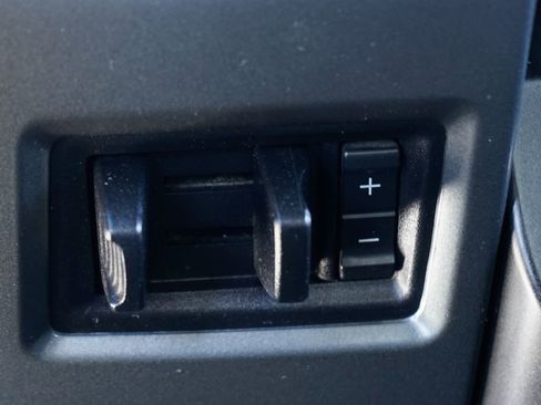 Used 2021 Ford F350 XLT image 30