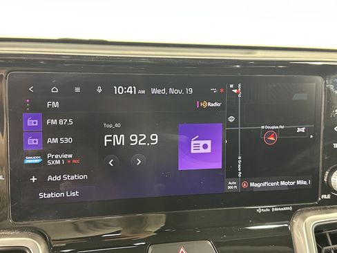 Used 2022 Kia Sorento S w/ Panoramic Sunroof Package image 18