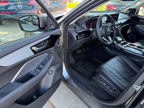 Used 2026 Acura MDX SH-AWD w/ Technology Package image 12
