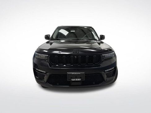 Used 2023 Jeep Grand Cherokee Limited w/ Luxury Tech Group II image 11