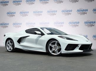 Used 2020 Chevrolet Corvette Stingray Coupe w/ 1LT RWD video 2