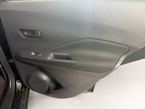 Used 2024 Nissan Kicks S FWD image 27