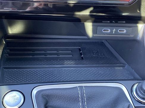 New 2025 Volkswagen Jetta SE image 25