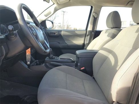 Used 2017 Toyota Tacoma SR w/ Tow Package image 16
