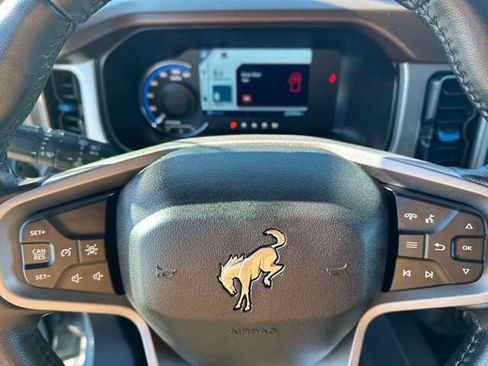 Used 2023 Ford Bronco Outer Banks w/ Sasquatch Package image 31