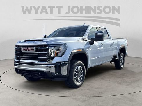 New 2026 GMC Sierra 2500 SLT image 1