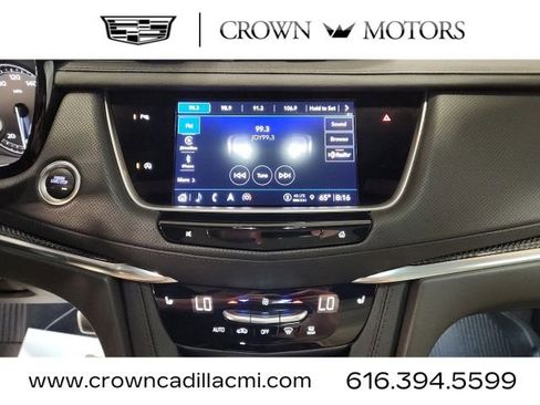 Used 2024 Cadillac XT5 Sportv AWD/4WD image 14