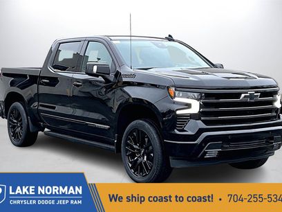 Used 2025 Chevrolet Silverado 1500 High Country w/ Midnight Edition