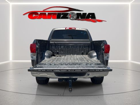 Used 2012 Toyota Tundra 4x4 CrewMax w/ Tow Pkg image 8