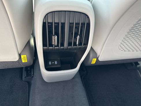 New 2026 Hyundai Kona SEL Premium image 19