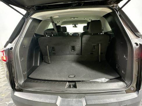 Used 2019 Chevrolet Traverse LT w/ LPO, Floor Liner Package image 29