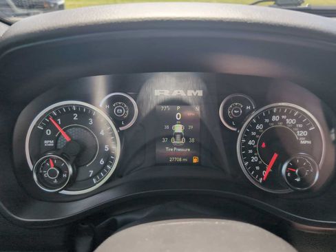 Used 2023 RAM 1500 Big Horn AWD/4WD image 11