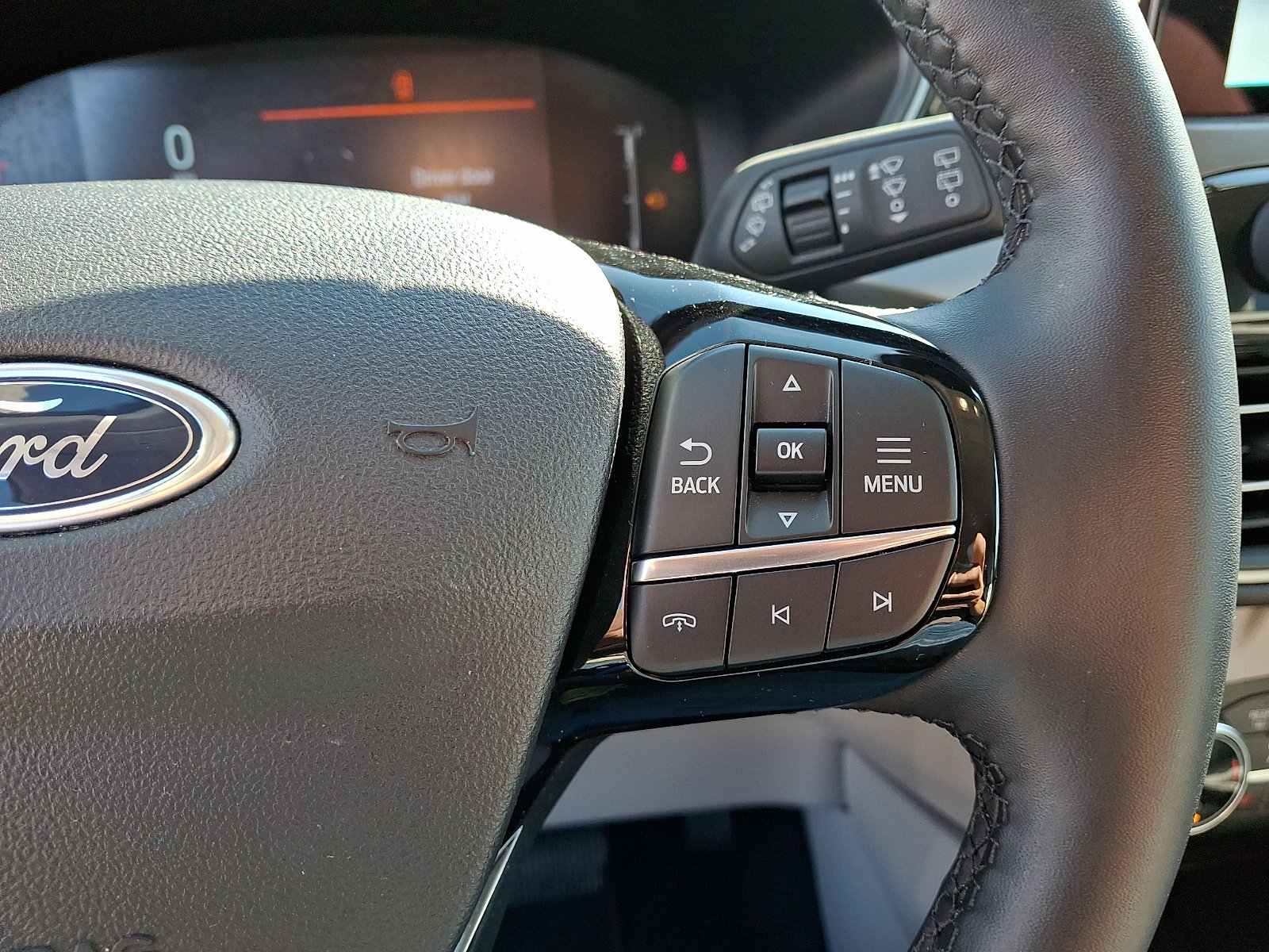 Used 2024 Ford Escape Active AWD/4WD image 23