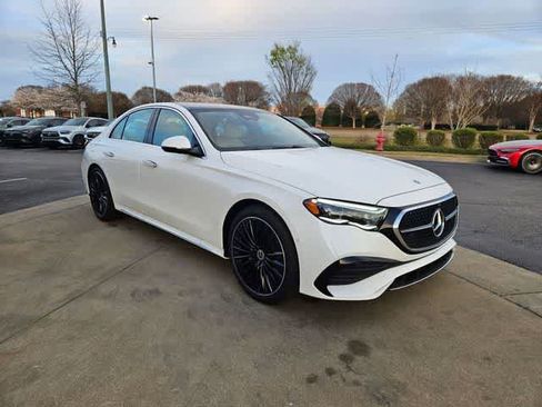New 2026 Mercedes-Benz E 350 Sedan image 4