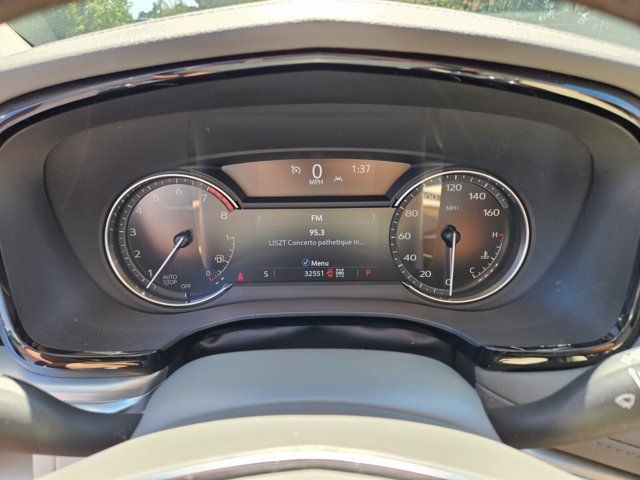 Used 2024 Cadillac XT5 Premium Luxury w/ LPO, Floor Liner Package AWD/4WD image 28