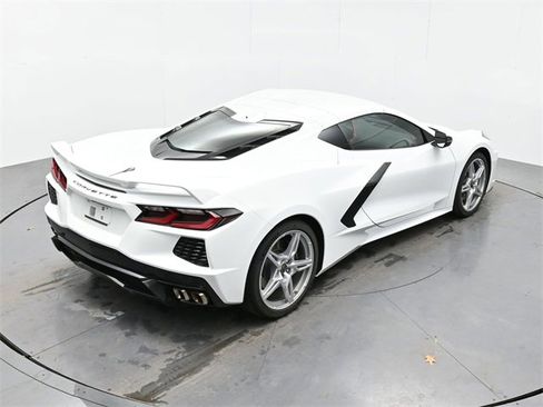 Used 2024 Chevrolet Corvette Stingray Preferred Cpe w/ Z51 Performance Package image 37