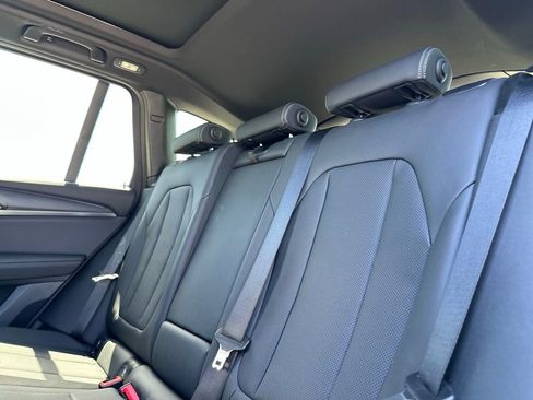 Used 2024 BMW X3 xDrive30i w/ Premium Package w/ZPA AWD/4WD image 17