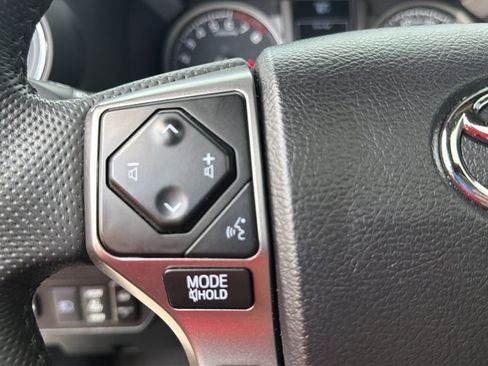 Used 2021 Toyota Tacoma Limited AWD/4WD image 35