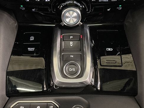 Used 2024 Acura MDX w/ Technology Package FWD image 13