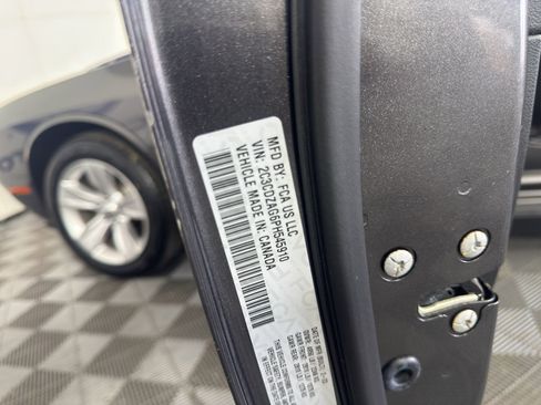 Used 2023 Dodge Challenger SXT RWD image 13