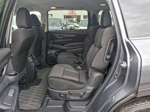 Used 2023 Subaru Ascent Premium w/ Convenience Package image 11