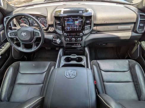 Used 2022 RAM 1500 Laramie AWD/4WD image 16
