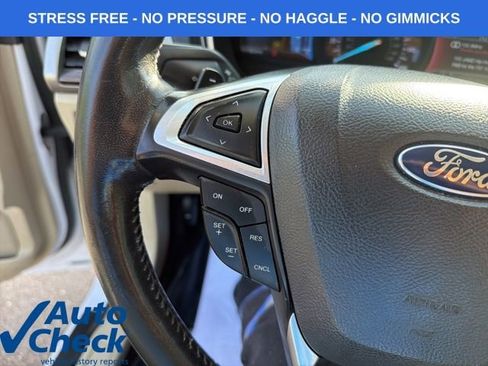 Used 2014 Ford Fusion SE w/ Equipment Group 202A image 27