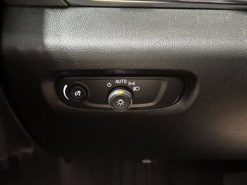 Used 2023 Chevrolet Traverse LT w/ LPO, Floor Liner Package AWD/4WD image 18