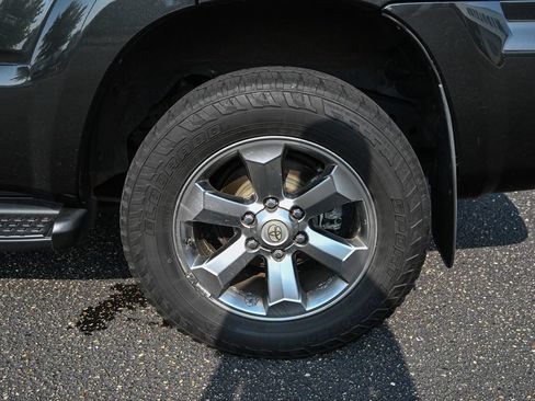 Used 2007 Toyota 4Runner Limited AWD/4WD image 13