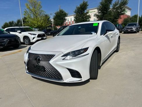 Used 2020 Lexus LS 500 w/ Interior Upgrade Package RWD image 8
