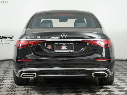 Used 2025 Mercedes-Benz Maybach S 680 4MATIC image 4