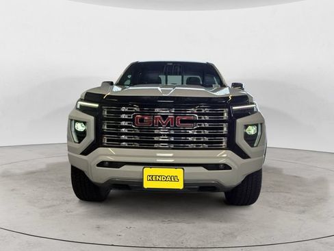 Used 2025 GMC Canyon Denali AWD/4WD image 2