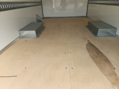 New 2025 Chevrolet Express 3500 w/ Power Convenience Package image 30