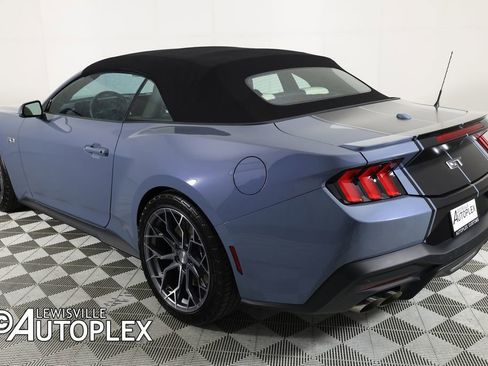 Used 2024 Ford Mustang GT Premium image 8