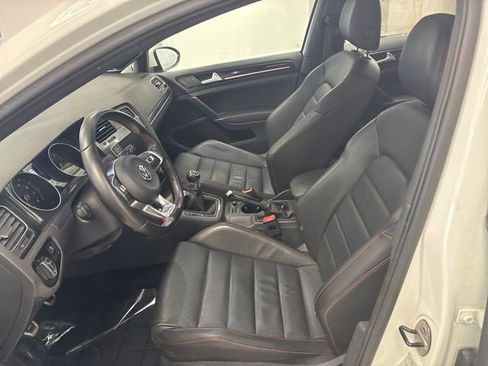 Used 2017 Volkswagen GTI Autobahn image 15
