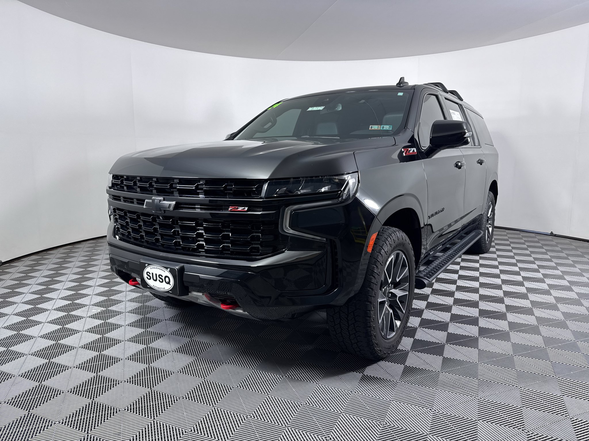 Used 2024 Chevrolet Suburban Z71 w/ Z71 Off-Road Package AWD/4WD image 15