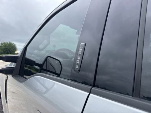Used 2020 Ford F250 Lariat AWD/4WD image 11