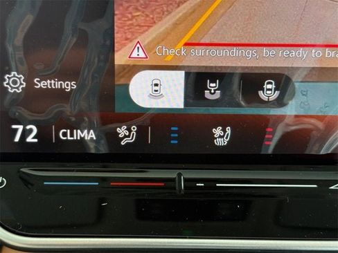 New 2025 Volkswagen ID. Buzz Pro S Plus image 14