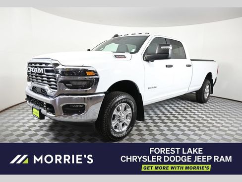 Used 2026 RAM 3500 Big Horn AWD/4WD image 1