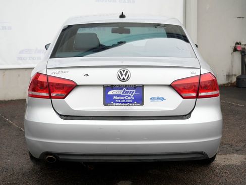 Used 2012 Volkswagen Passat 2.5 SE image 6