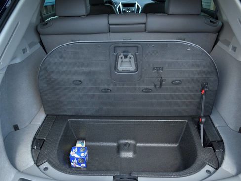 Used 2011 Cadillac SRX 2WD image 39