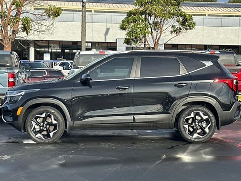 Certified 2024 Kia Seltos EX image 10