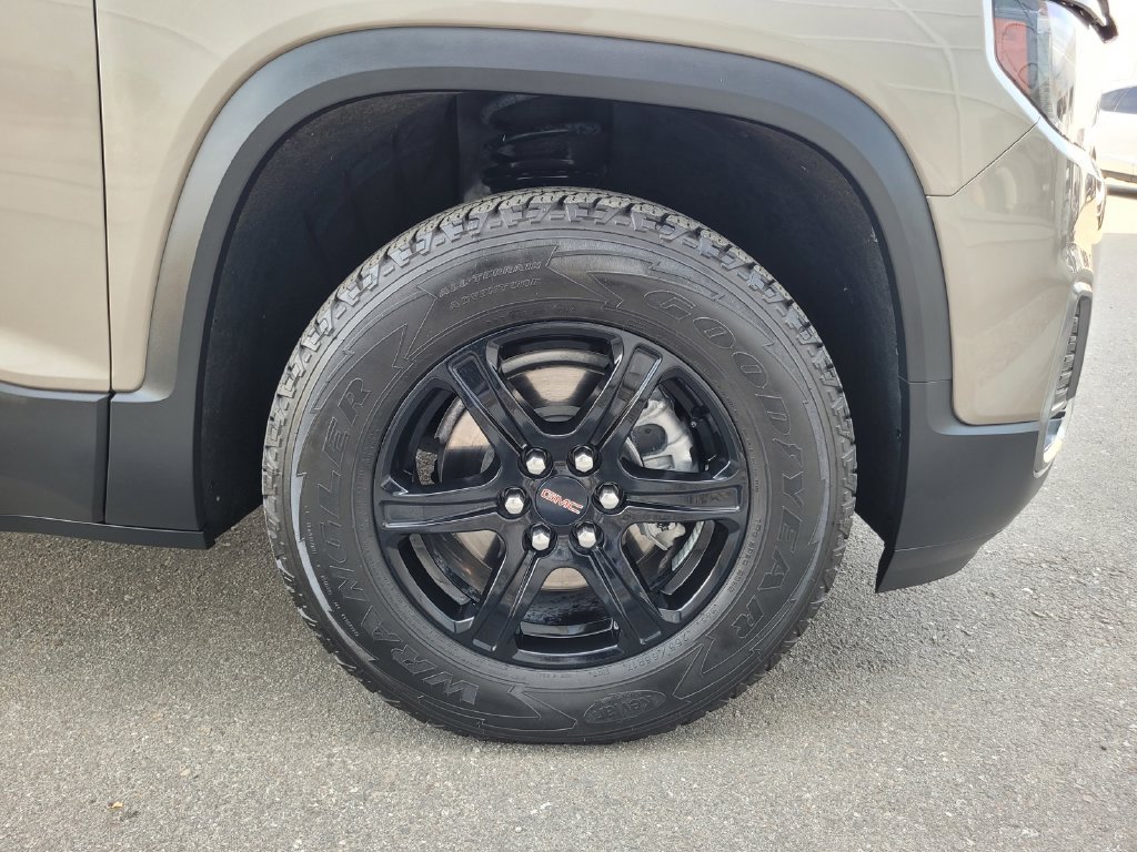 Used 2022 GMC Acadia AT4 AWD/4WD image 39